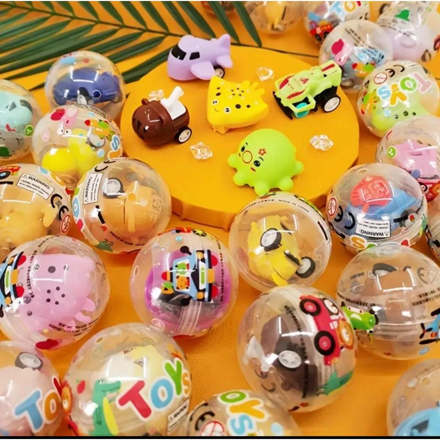 Bola sorpresa carritos de impulso kawaii.