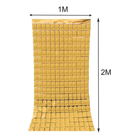 Cortina metalizada dorada para decoración