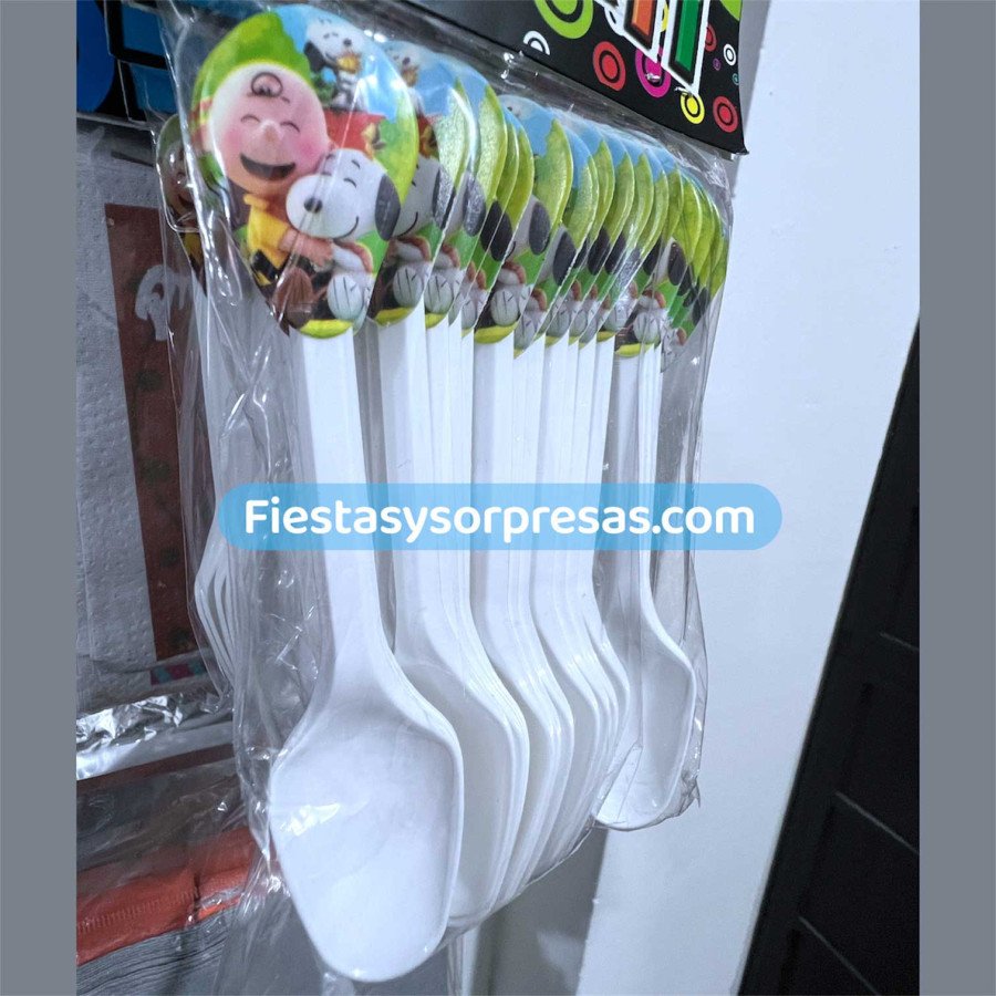 Cubiertos Carlitos y Snoopy - Fiestas y Sorpresas